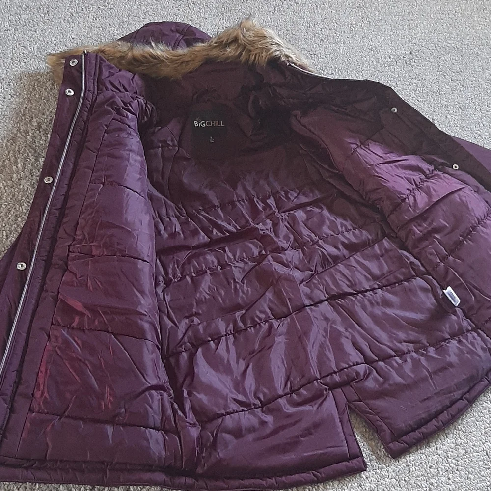 New Faux Fur Trimmed Hood Heavy Coated Anorak Coat.